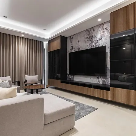 Simply Comfort Apartments At Nobles Tower Luxury Burj View Dubai Buitenkant foto