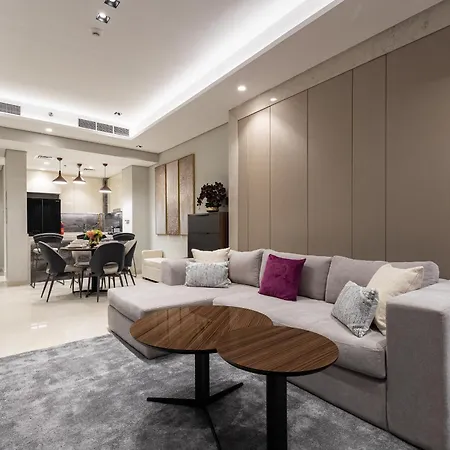 Simply Comfort Apartments At Nobles Tower Luxury Burj View Dubai Buitenkant foto