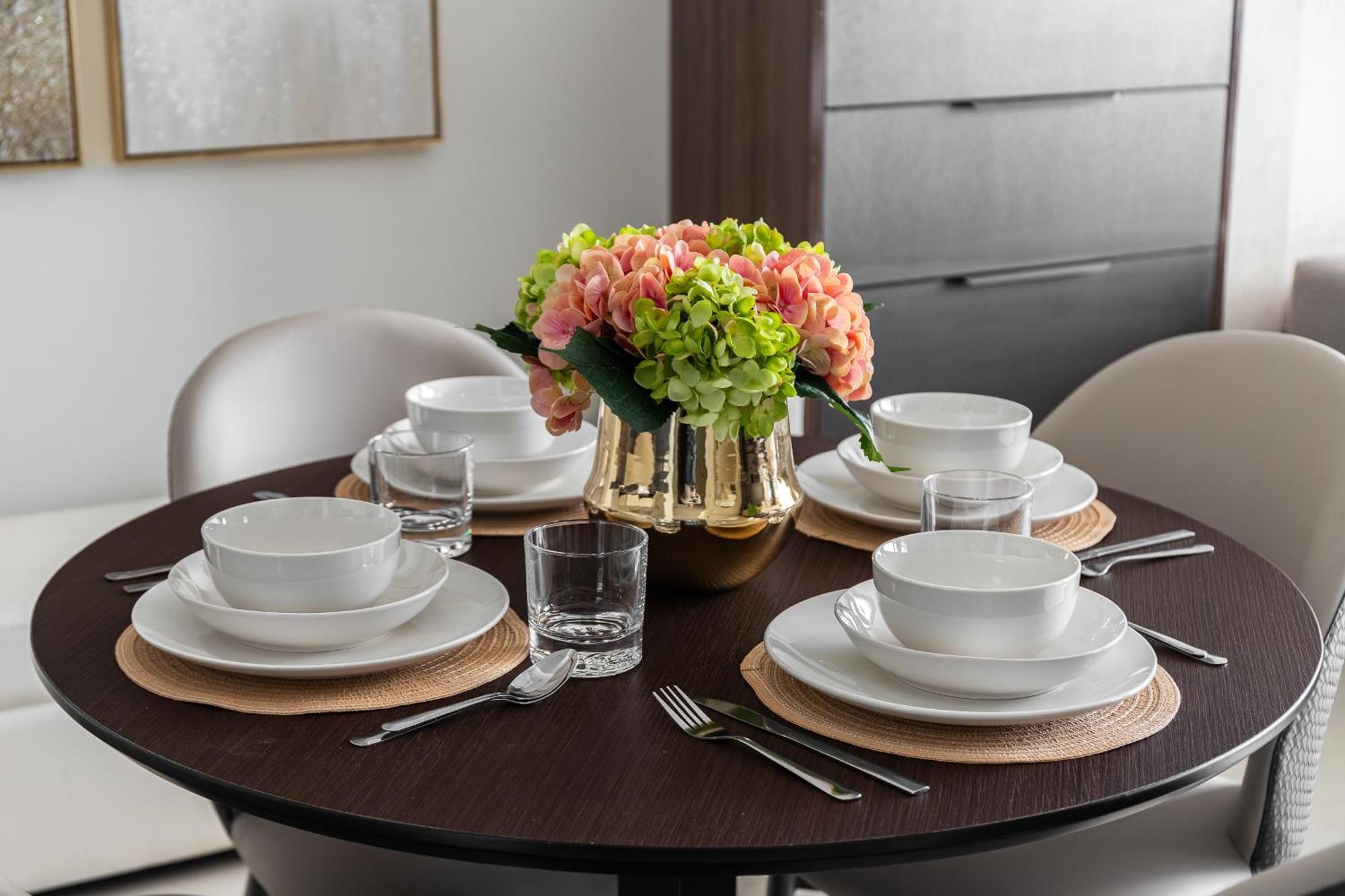 Appartement Simply Comfort At Nobles Tower Luxury Burj View