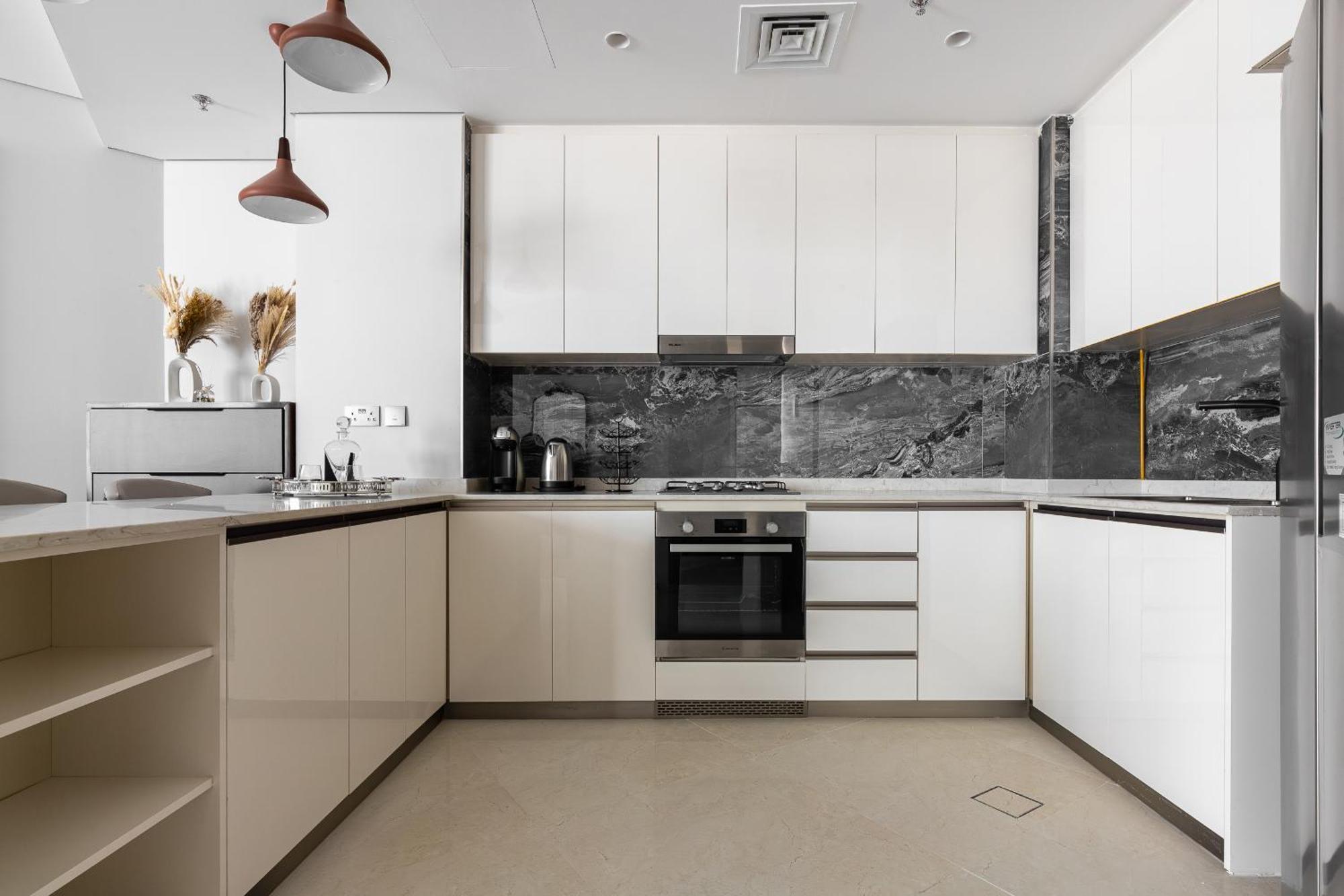 Appartement Simply Comfort At Nobles Tower Luxury Burj View Dubai