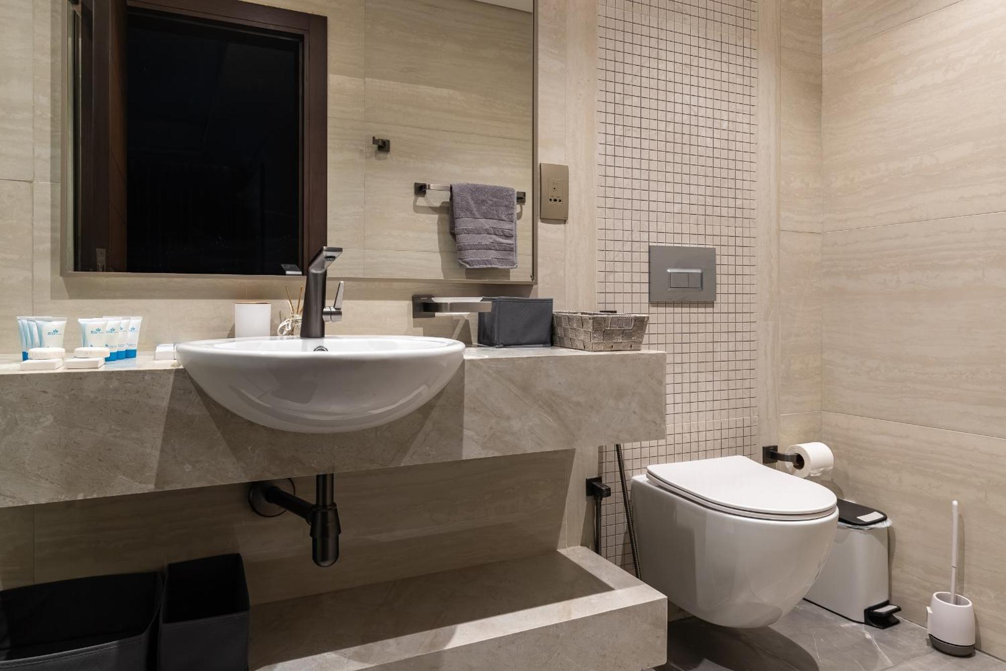 Appartement Simply Comfort At Nobles Tower Luxury Burj View *
